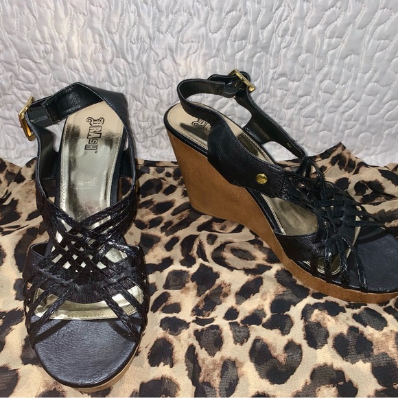 Brash Shoes - NWOT Brash Black Wedge Sandals with Strappy Design